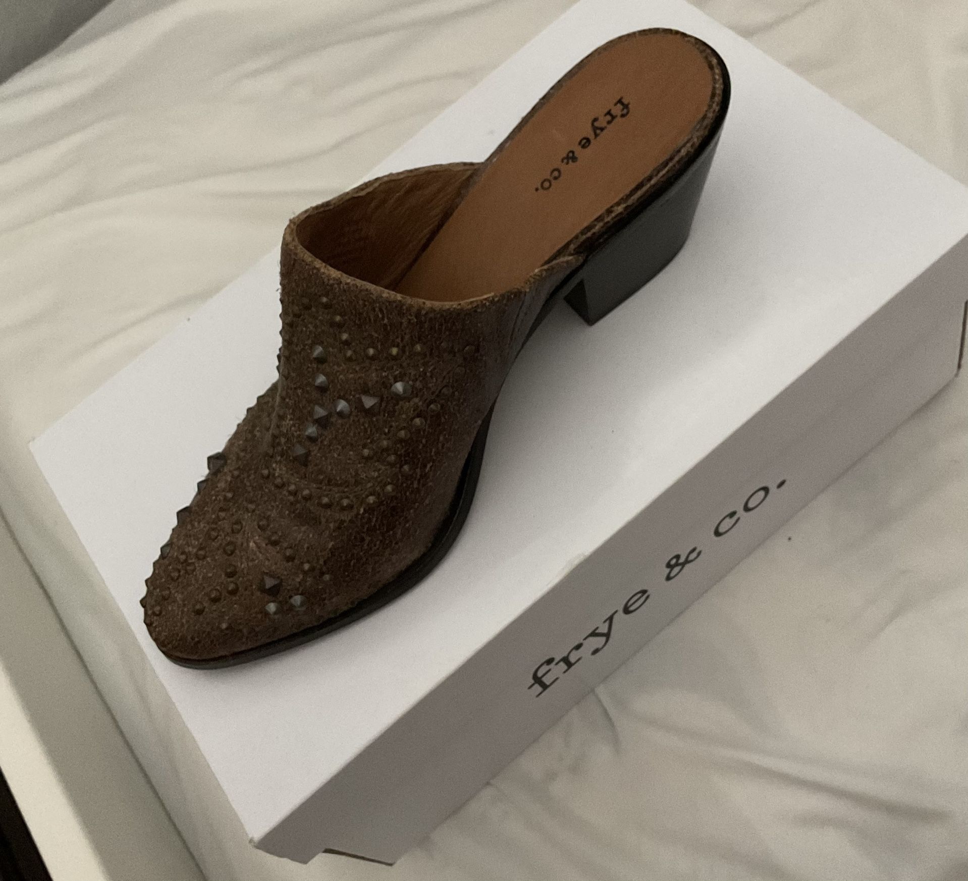 Frye Mule Size 8M Brown Phoenix