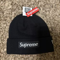Supreme Black Beanie
