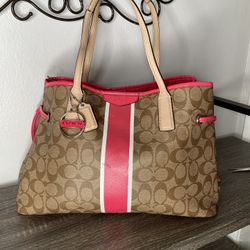 Coach Purse And Wallet for Sale in Los Angeles, CA - OfferUp