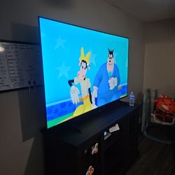 75 Inch TV 