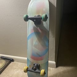 Skateboard 