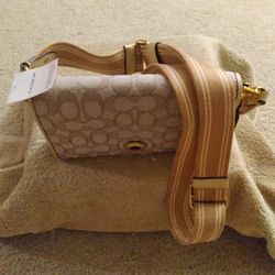 Authentic Coach Cross Body Purse 