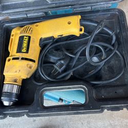 Dewalt  3/8 Chorded Drill