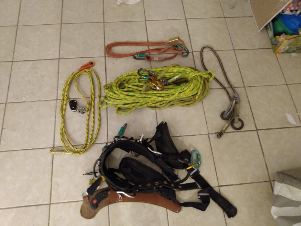Tree Climbing Equipment