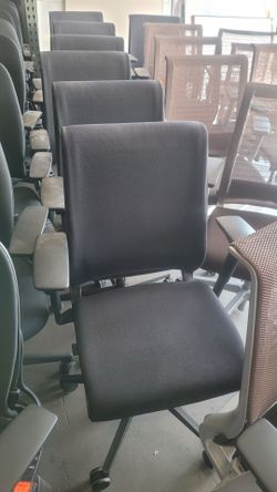 Steelcase Think Office Desk Gaming Chairs