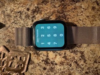 Apple Watch Series 4