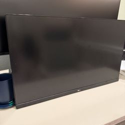 LG UltraGear 27” IPS Gaming Monitor – 144Hz, 1ms, FreeSync / G-SYNC Compatible