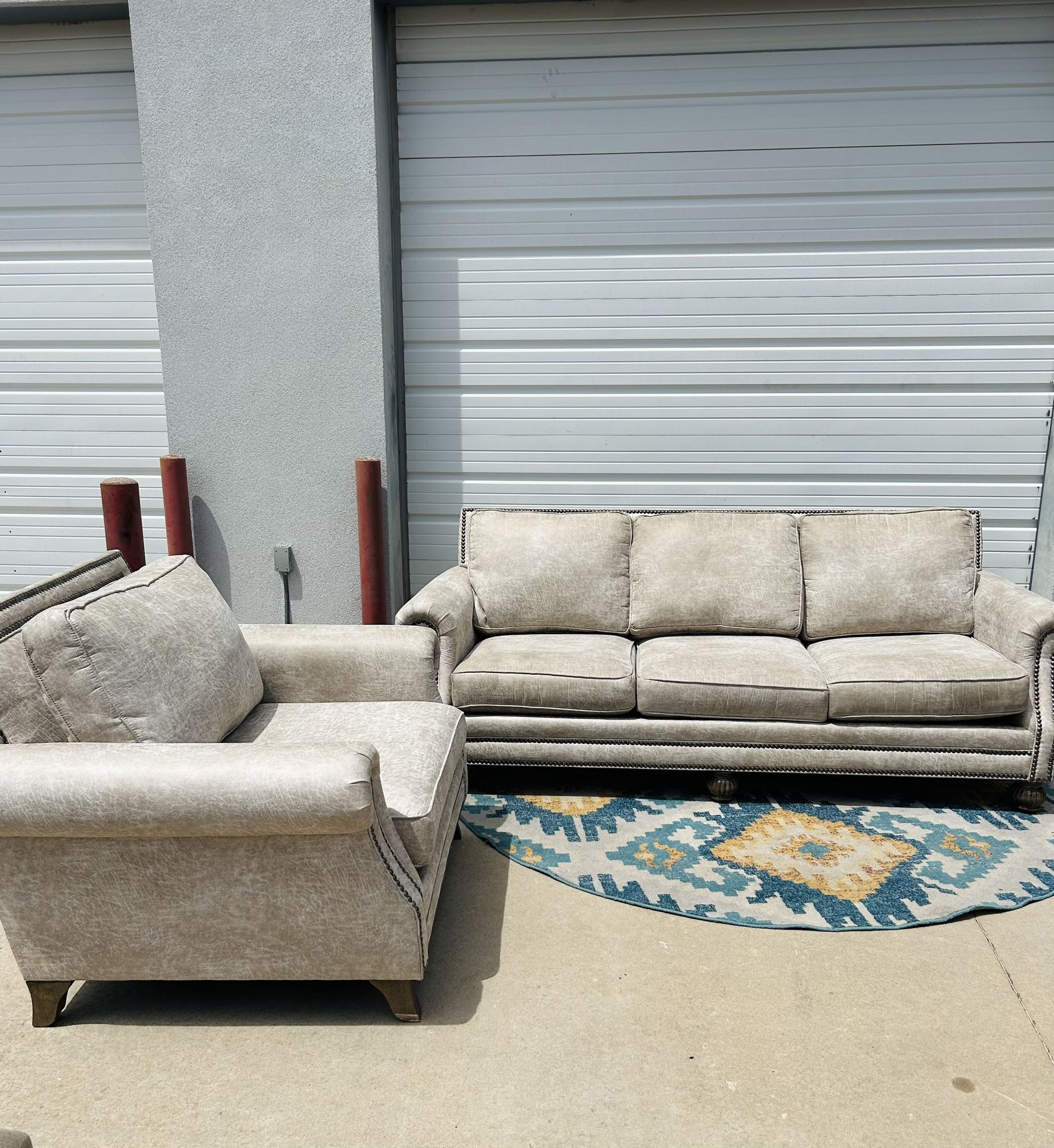 Luxury Couch Set (Free Delivery)