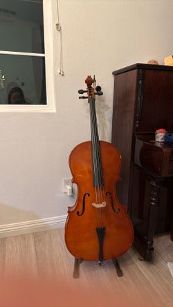 Beautiful cello with stand and bag