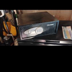 Small Sentry Safe