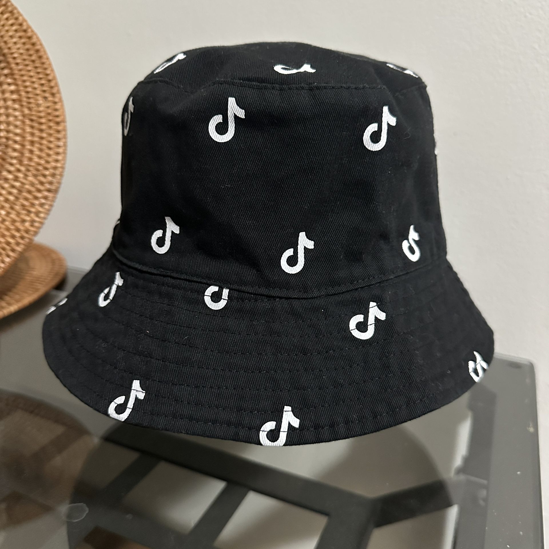 TikTok Branded Black And White Bucket hat Swag Influencer Must Have Reversible
