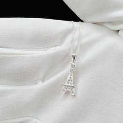 Beautiful Stamped 925 Sterling Silver Eiffel Tower Pendant Necklace