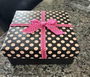 6 Square Boxes (Riverside)