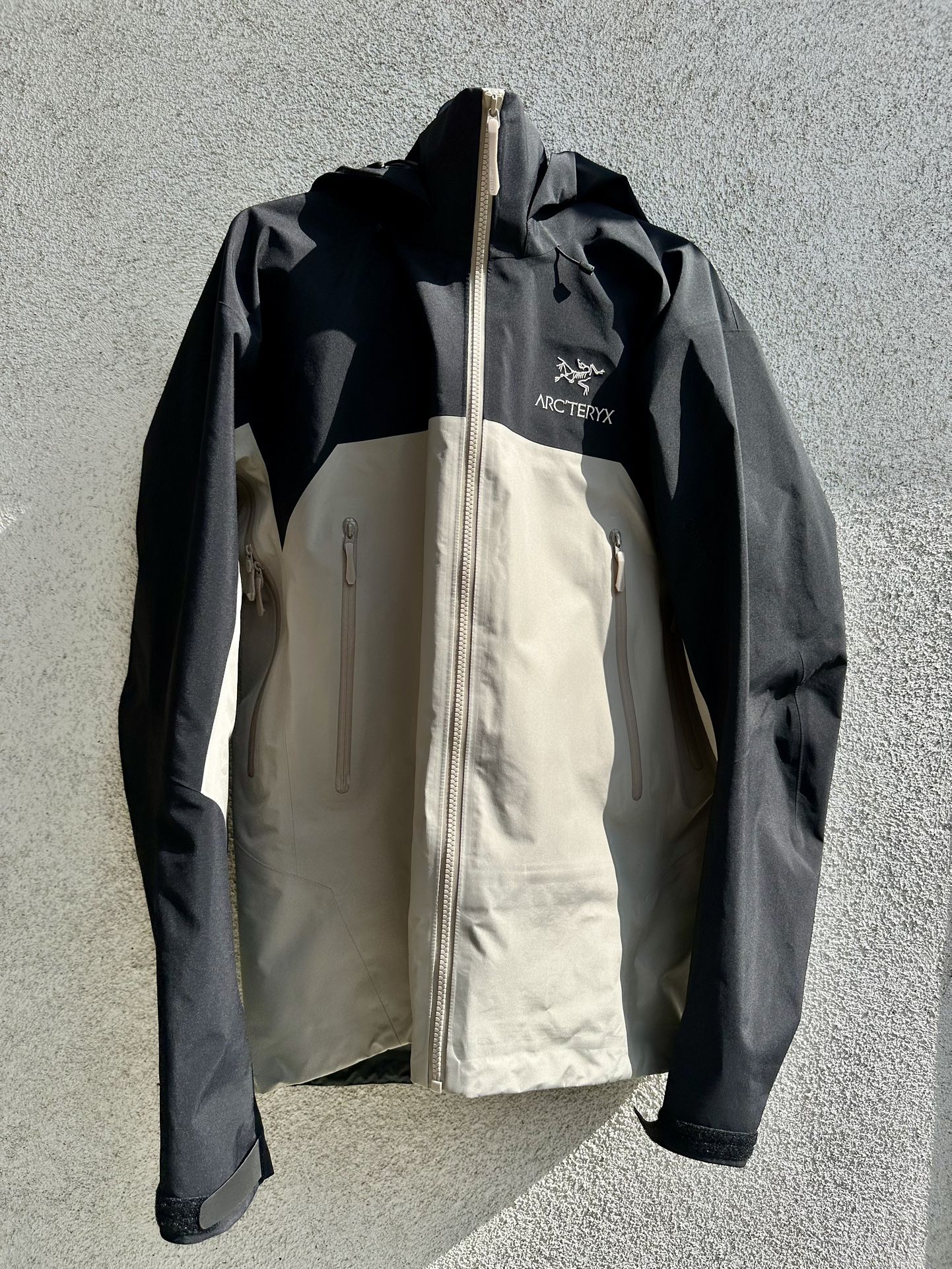 Arc’Teryx Beta AR Jacket.