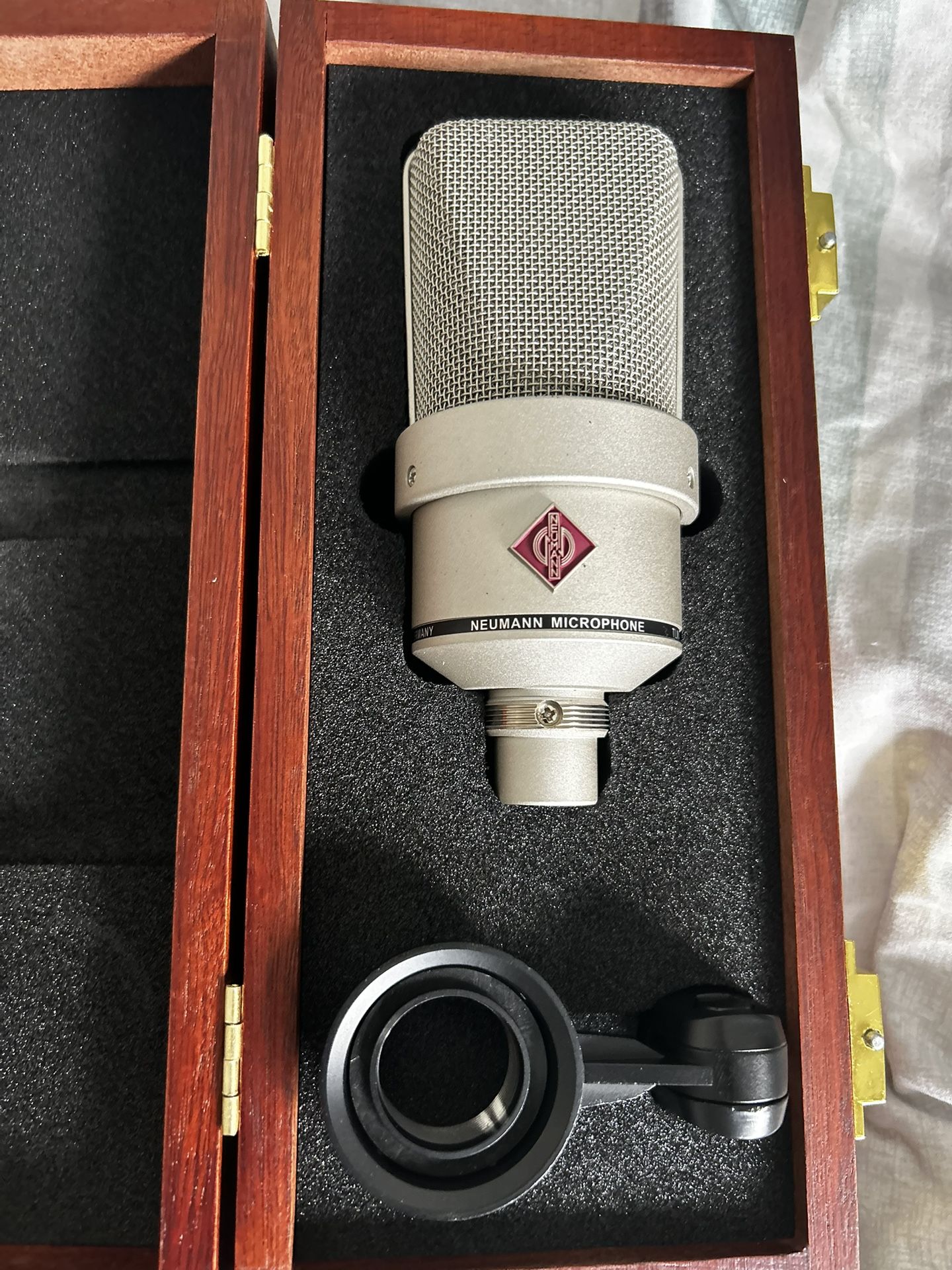 Neumann Tlm 103