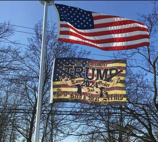NEW: TRUMPS FLAG. 3X5 $10