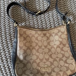 Coach crossbody purse