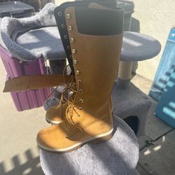 Woman’s Shoes 