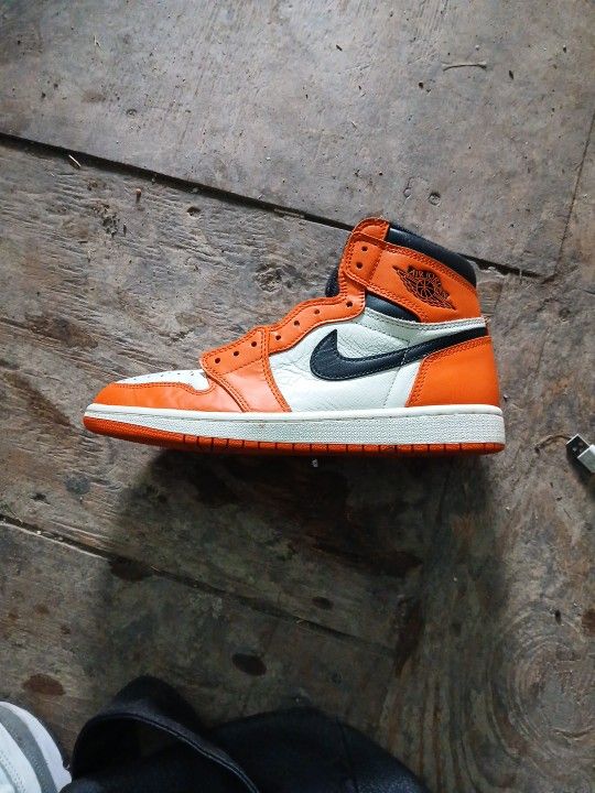 Retro 1 Jordan Shoes