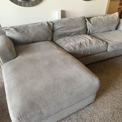 Sectional Comfy couch