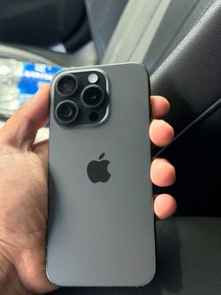 iPhone 15 Pro (with apple care)