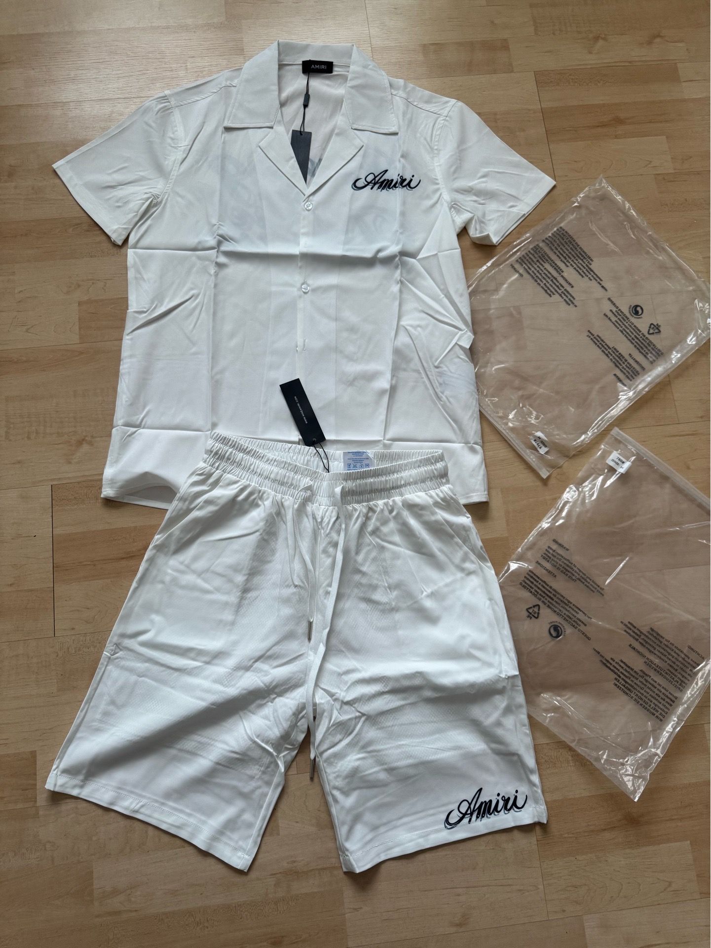 Amiri set size medium 80$