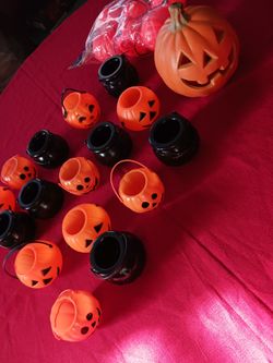 Mini Halloween buckets and light up Jack o lantern