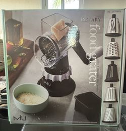 Miu Rotary Food Grater with Stainless Steel Drums 5 Stainless Steel Drums.