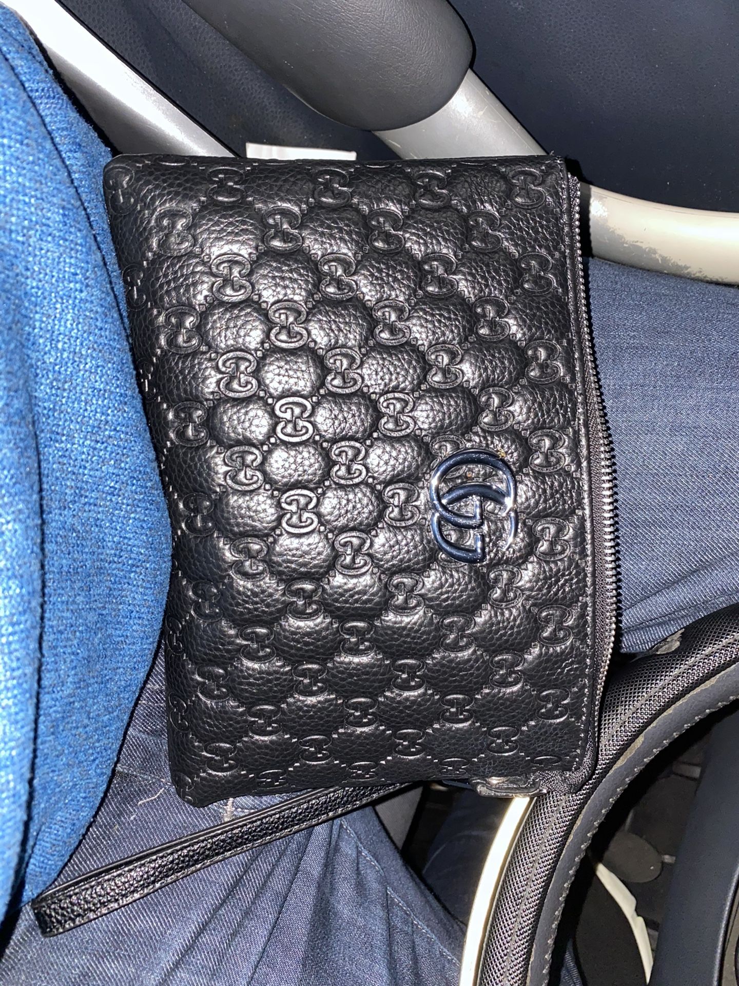 Gucci travel wallet/ Clutch/ bag