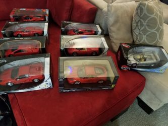 Model Car Collection Set - DIECAST Hotwheels - Ferrari & Lamborghini