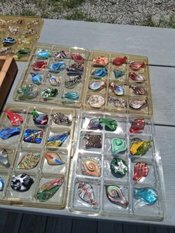 Blowen glass pendants lot