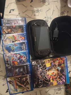 Premium PS Vita 2000 Collector Bundle Rare Imports & HORI Grip