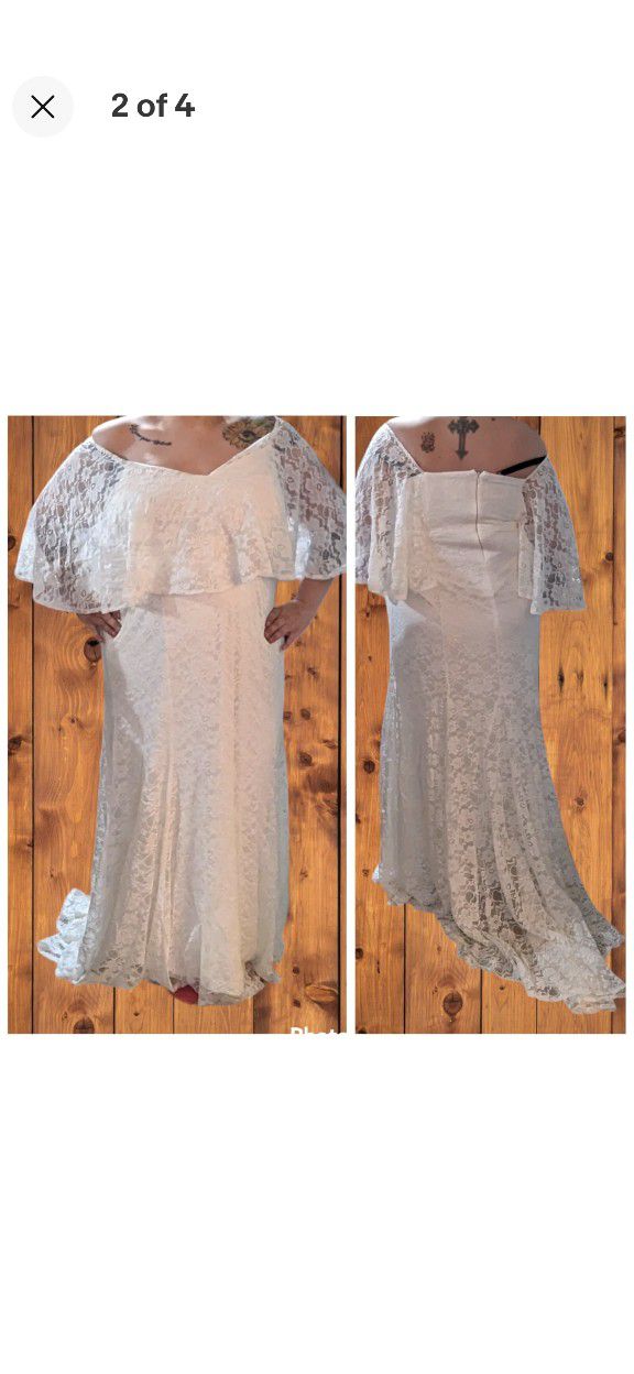 Torrid NWT Capelet Lace Wedding Dress