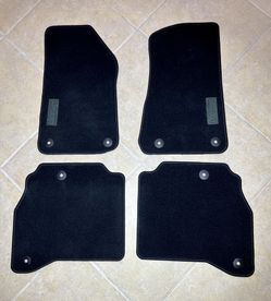 Jeep Gladiator JT 2022 Sport S Mats