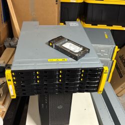 5x HP Drive Shelfs M6720 with 20 Hard Drives