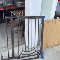 Dog Gate W/Extension
