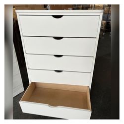 5 Drawer Dresser 
