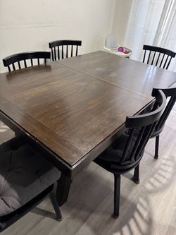 Kitchen table ONLY