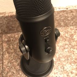 Blue yeti Mic