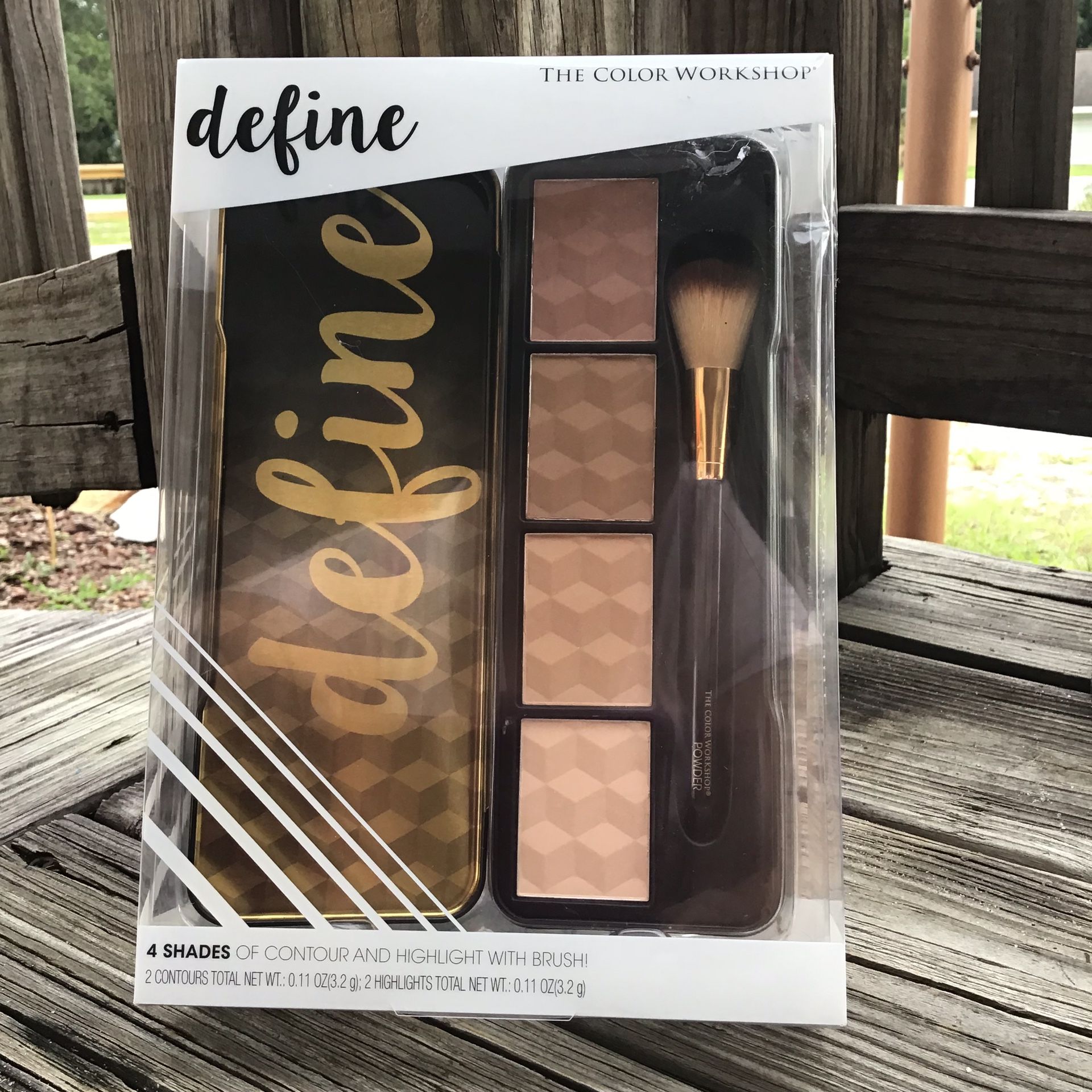 MAKEUP: 4 shades of contour and highlight with brush Set NEW