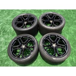 Lamborghini Aventator Wheels OEM Stock Set 4LP700 LP Genuine Set LP720