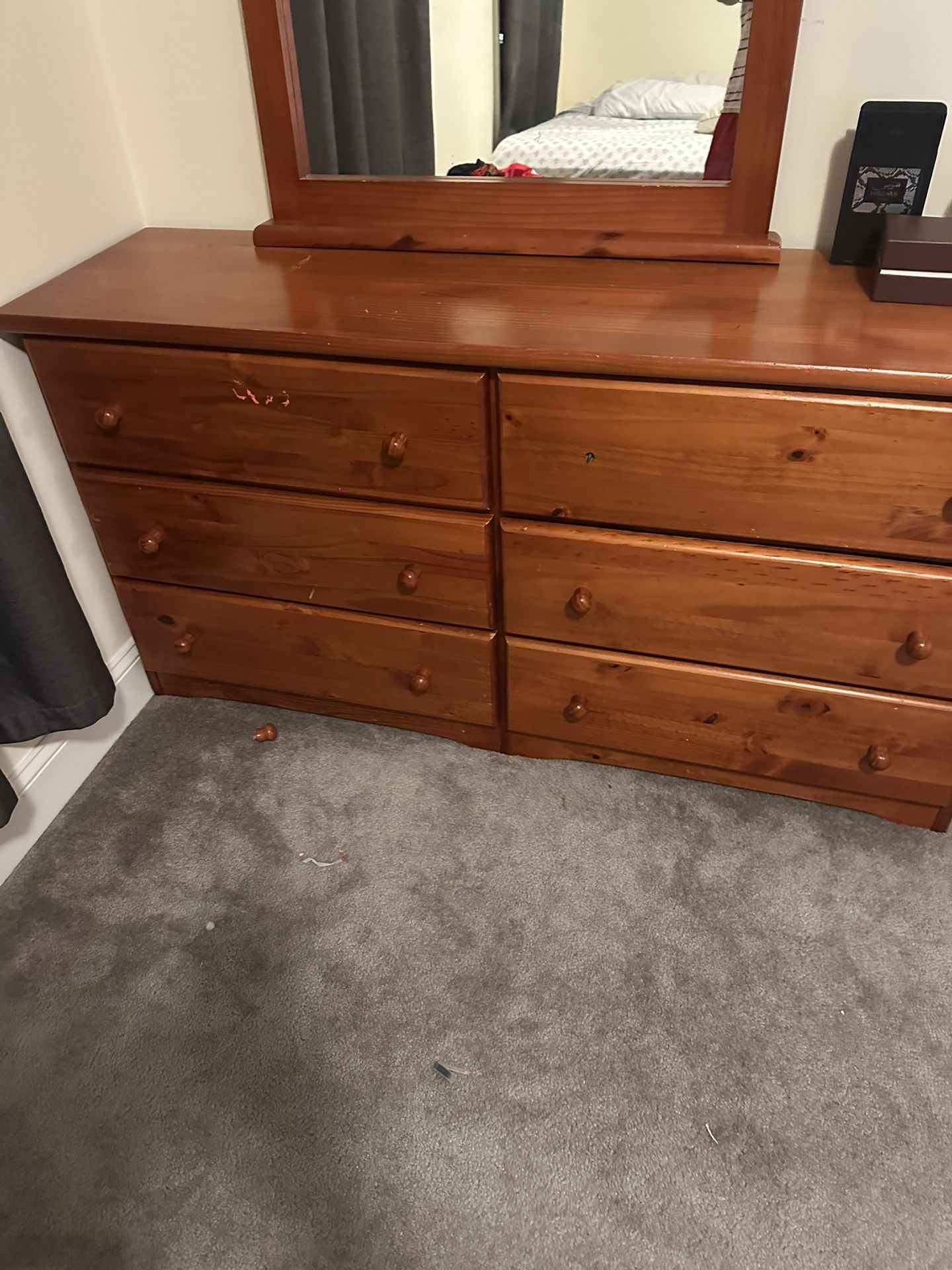 Solid Wood 6-Drawer Dresser with Mirror