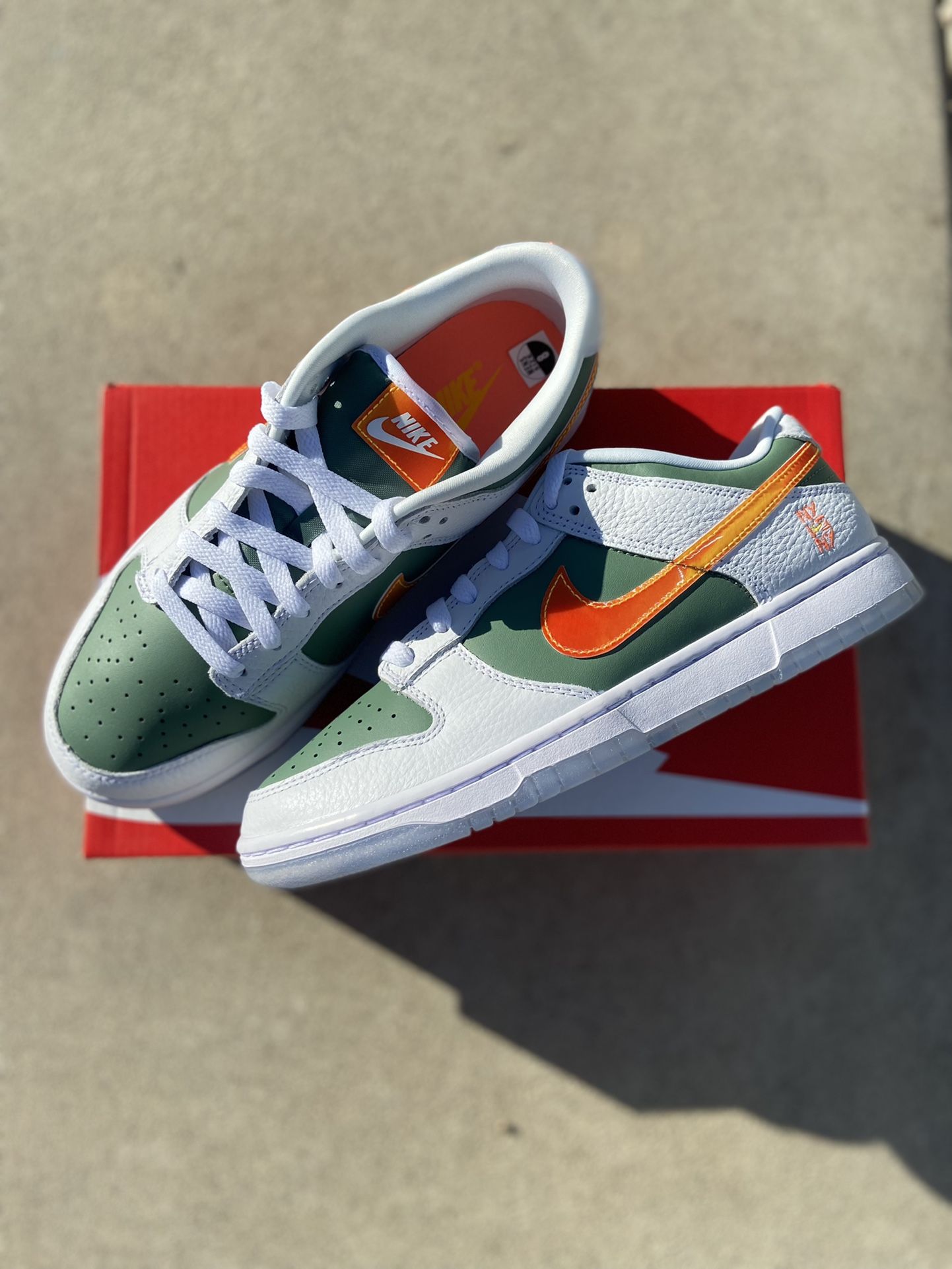 Nike Dunk Low SE 