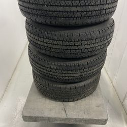 HANKOOK Truck Tires 235/75/17