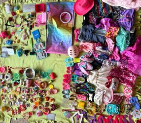 American Girl Doll Accessories and Clothing lot