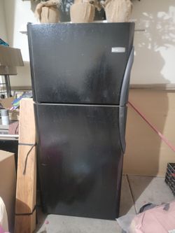 Fridge In Very Good Condition Make An Offer