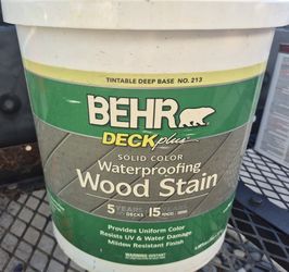 DECK WOOD STAIN