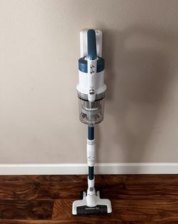NEW! Eureka Stick Vacuum