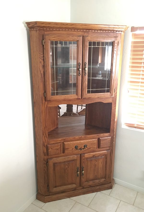 Oak corner hutch for Sale in Brawley, CA OfferUp