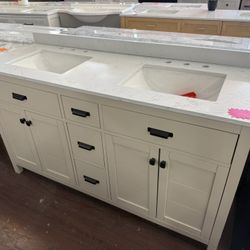 Greige 60 in. Double Sink Bathroom Vanity